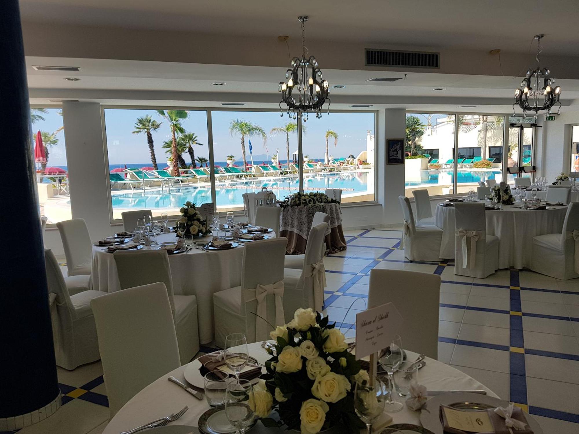 Hotel La Playa 스펠론가 외부 사진