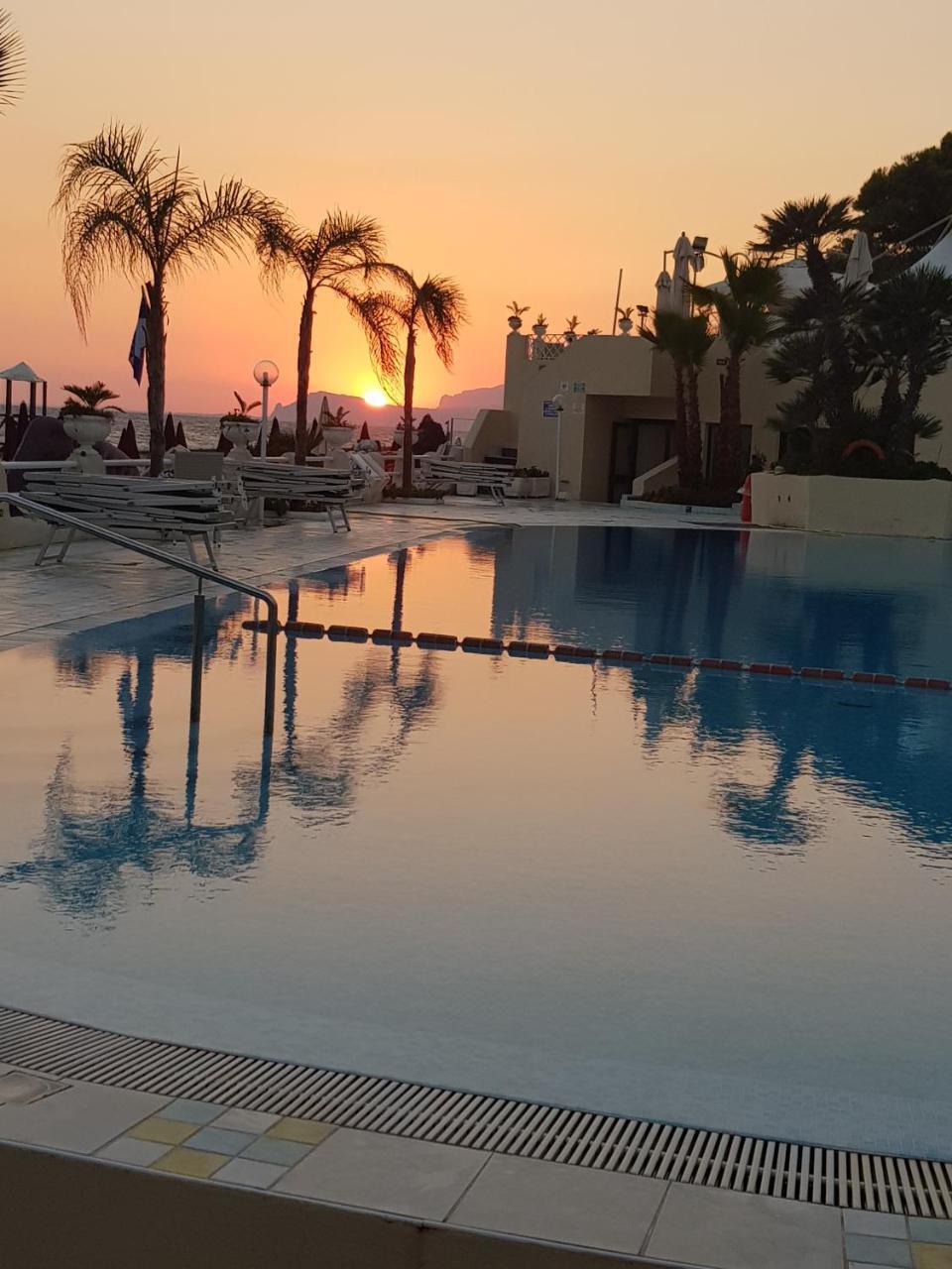 Hotel La Playa 스펠론가 외부 사진